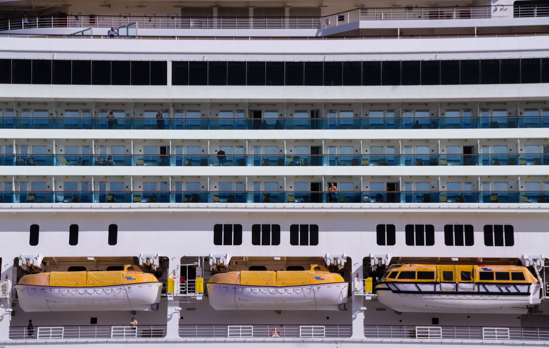 cabina-interior-exterior-balcon-crucero-2