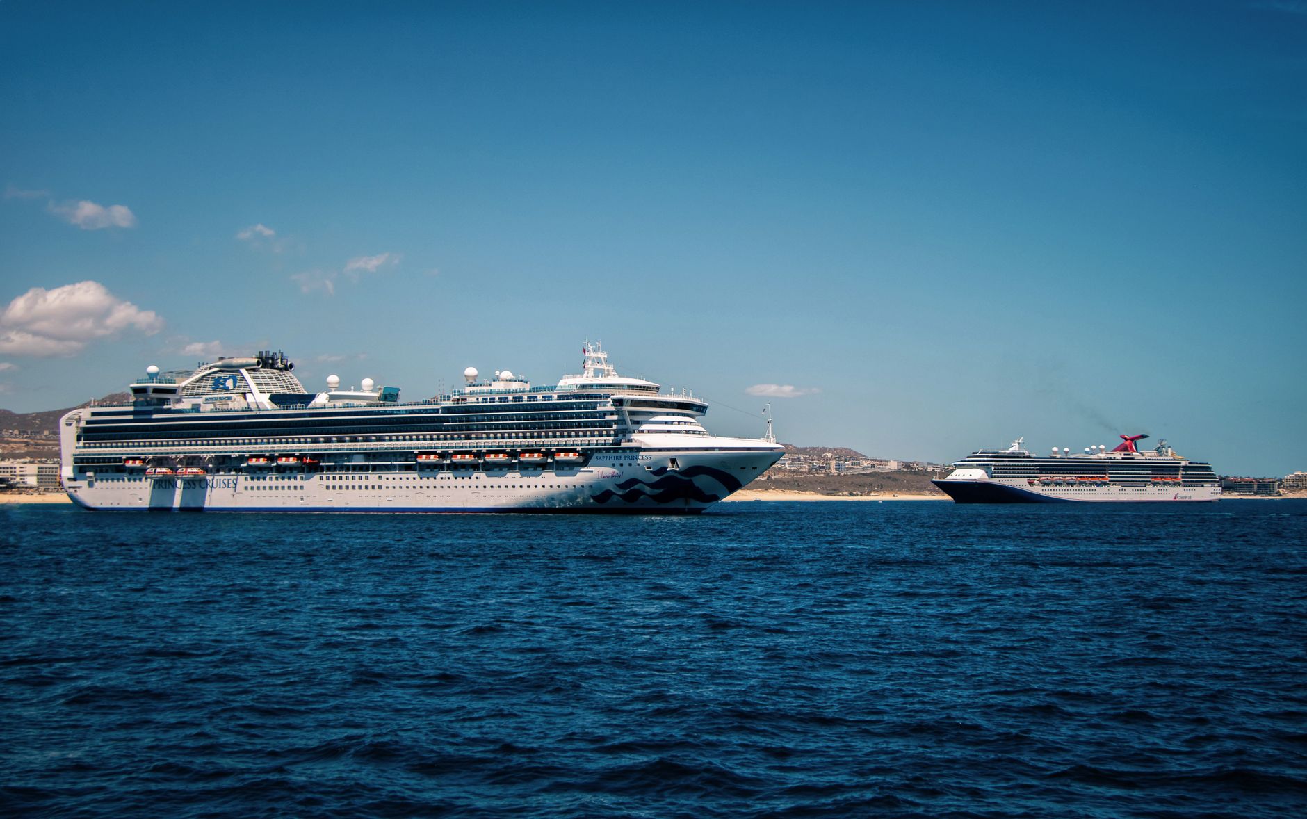Royal Caribbean vs MSC: cuál elegir y por qué